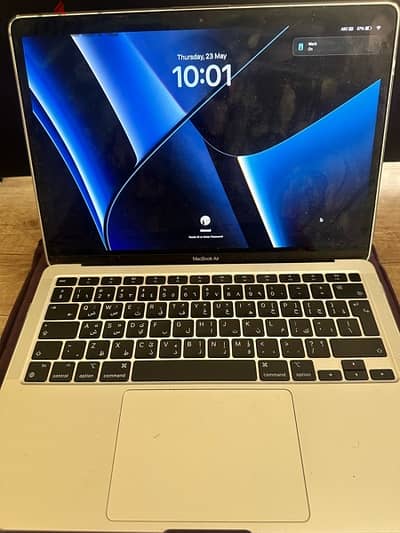 MacBook air M1 ( Or Exchange with Air M2 15 Inch)