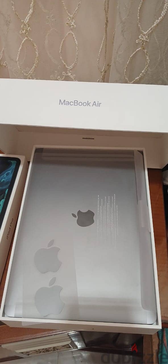 Apple MacBook Air 13” 2020 M1 256GB /8GB RAM 1
