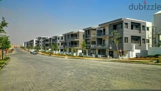 A Distinctive Corner Apartment In Front Of The Airport On Suez Road For Sale With Installments In Taj City, New Cairo 0