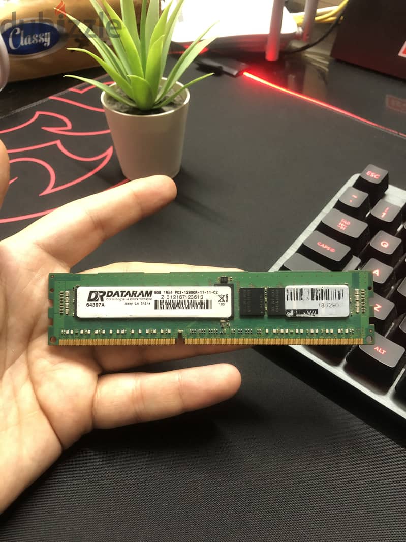 Ram 8GBx2 DDR3 12800R Workstation 1