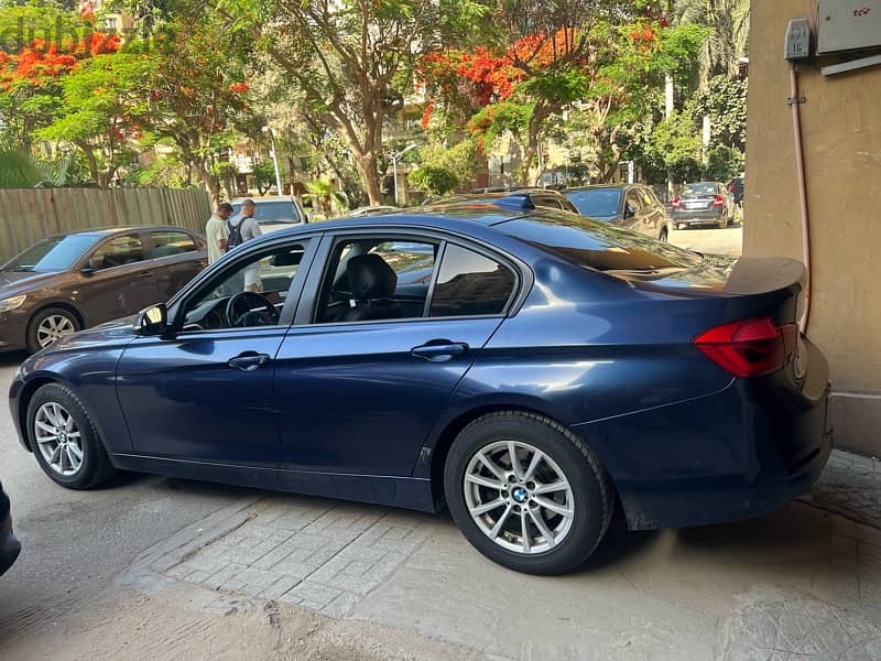BMW 318 2019 fully fabrique 1