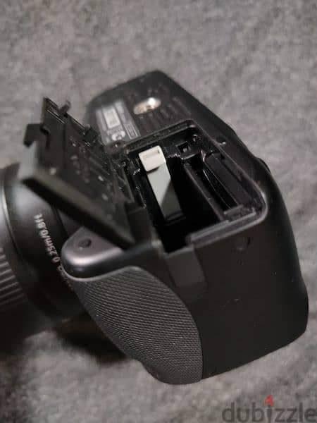 Canon 100D + Lens 18-55 STM DSLR بالكرتونة جديد 11