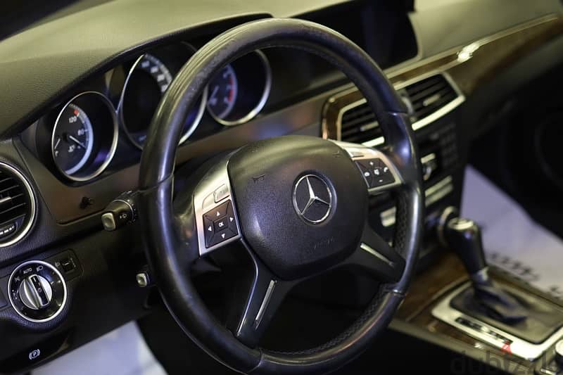 Mercedes-Benz C180 2014 4