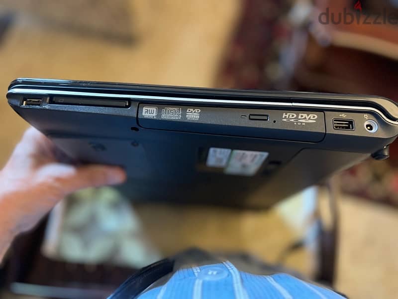 HP laptop type dv9076ea 2