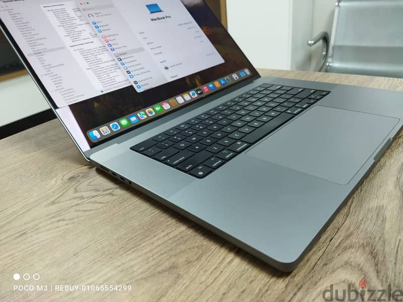 Apple MacBook Pro (16-inch, Apple M1 Pro chip 1