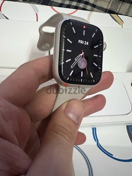 Apple Watch series 7 45mm battery health 93% للبيع بمدينة نصر 2