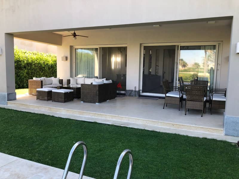 For sale Hacienda Bay (standalone villa) nautical  overlooking the golf and lake Building area: - 358 Land area 680 m includes: *- 4 bedrooms nanny' 7