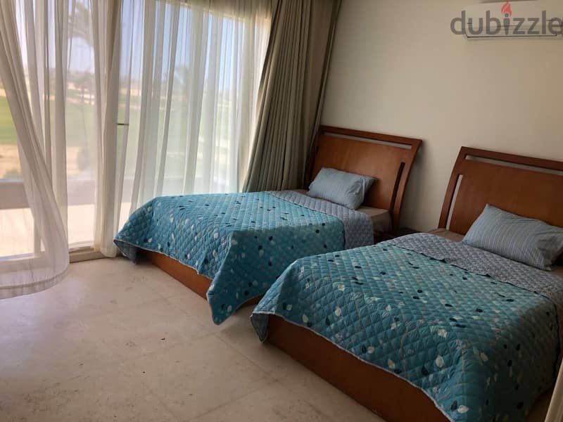 For sale Hacienda Bay (standalone villa) nautical  overlooking the golf and lake Building area: - 358 Land area 680 m includes: *- 4 bedrooms nanny' 12