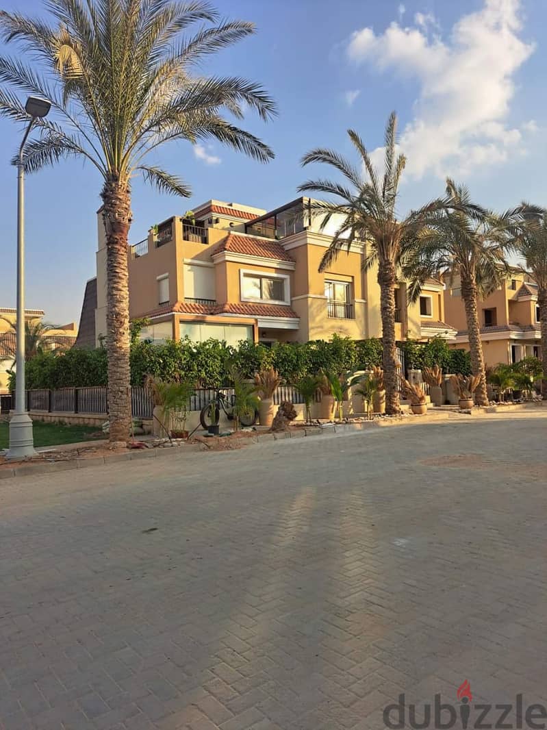 S villa for sale in New Cairo, Sarai Corner Compound, 3 floors, with a 42% discount for cash in installments, Sarai New Cairo 2