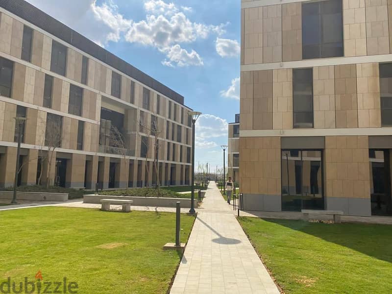 Clinic for sale in the heart of Sheikh Zayed in Sodic West, fully finished with air conditioning, installments over 5 yearsعيادة للبيع بقلب الشيخ زايد 4