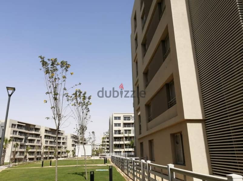 Immediate delivery apartment for sale in Palm Hills next to Madinaty, without down payment and installments over 10 yearsشقة إستلام فوري للبيع 9