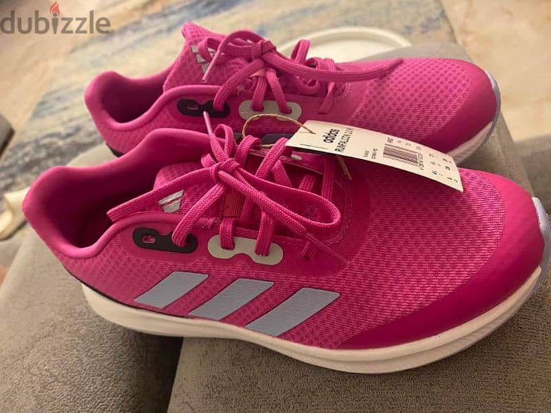 كوتشي اديداس Adidas Original Size 35 2