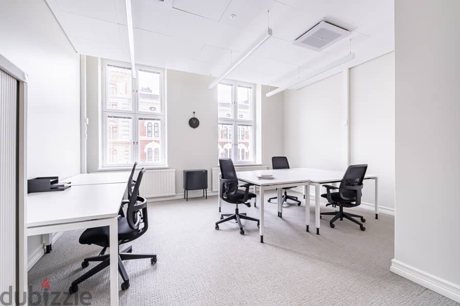 Open plan office space for 10 persons in Pioneer Plaza 5