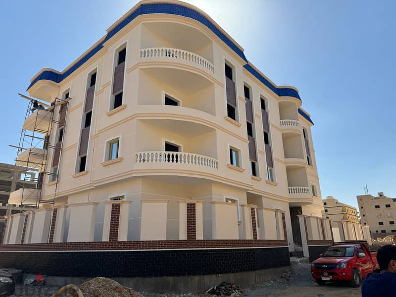 3-bedroom apartment built with immediate receipt in the Fifth Settlement, one minute from the northern 90th, in installments 1