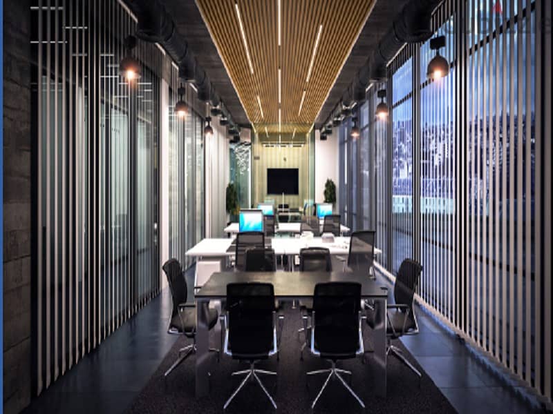 An office in the financial district on the ministries axis, managed by CBRE, which is responsible for operating the iconic tower, with a 10% discount 5