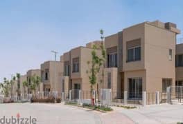 Townhouse 200m Open Roof with nanny's room [Palm Hills New Cairo] 0