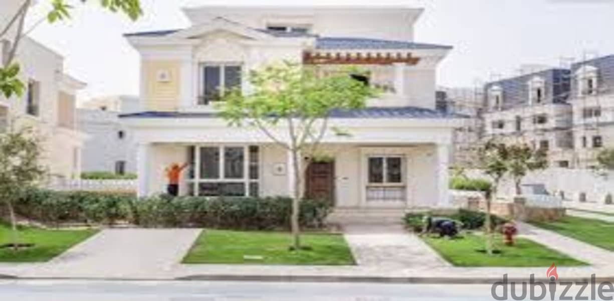 Resale i villa garden mountain view october park high end luxurious finishing ready to move 1