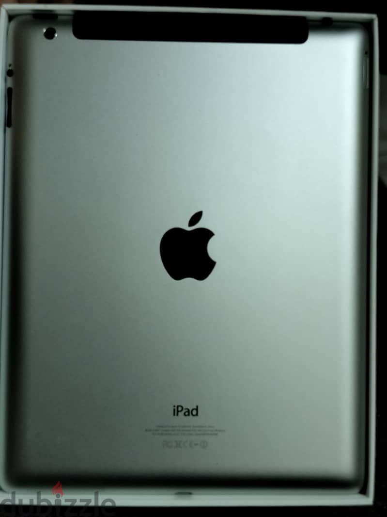 Apple iPad with Retina Display 16GB 4th Gen, Wi-Fi Cellular, Black , 3