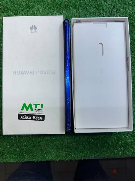 Huawei Nova 3i 3