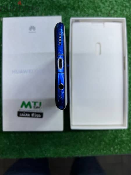 Huawei Nova 3i 4