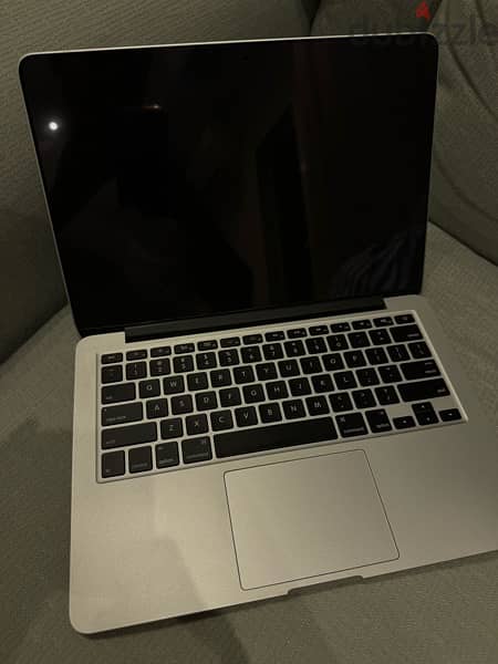 macbook pro early 2015 13 inch 128 gb not scratched 5