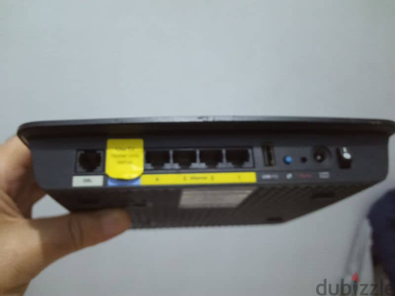 LINKSYS 4 Ports Gigabit AC750 Dual band WiFi VDSL Modem Router 1
