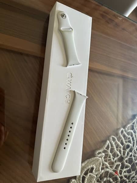 Apple Watch Series 6 - Silver Aluminum Case 40MM 0