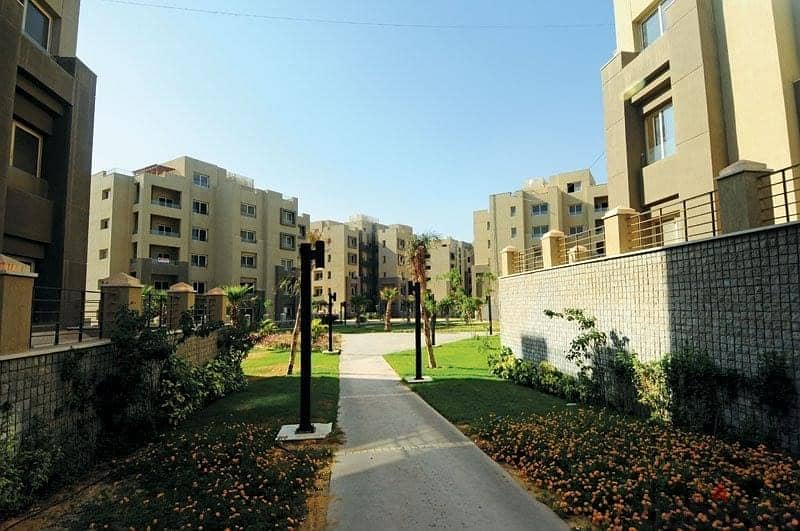 apartment for sale in Taj City, best location in New Cairo, 3