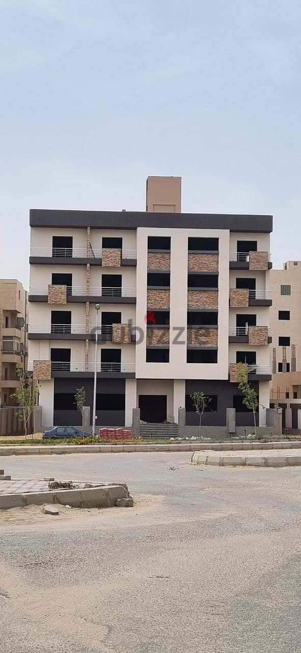 apartment for sale in new cairo in loutas 0
