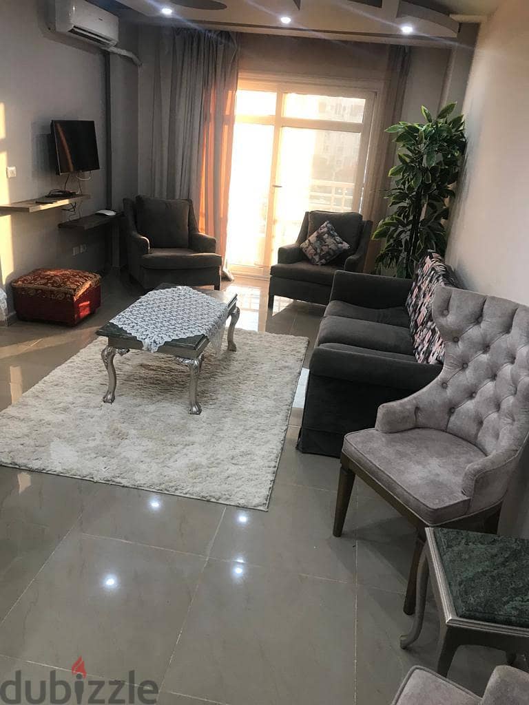 Furnished apartment for rent in Madinaty B7, Ultra Super Luxe finishes, Wide Garden view, near services 2