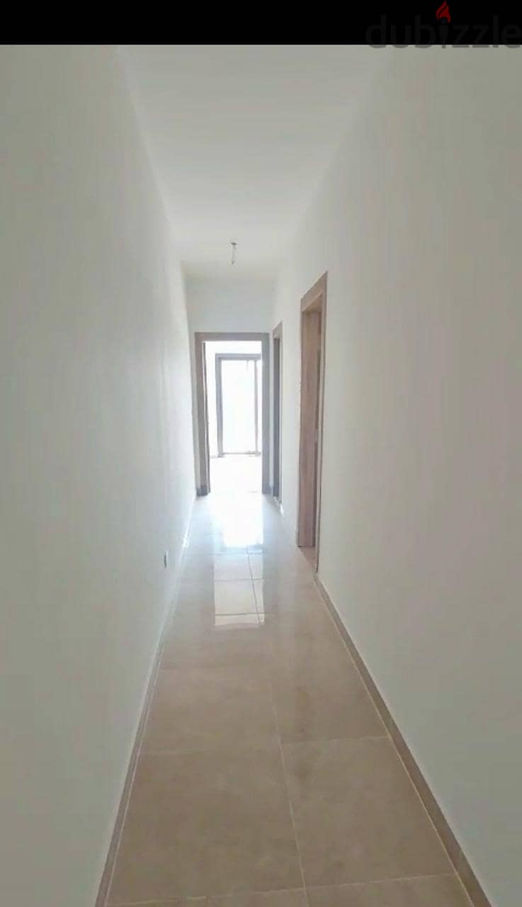pent houes  For rent 233m prime location delivered Marassem New Cairo Fifth square 2