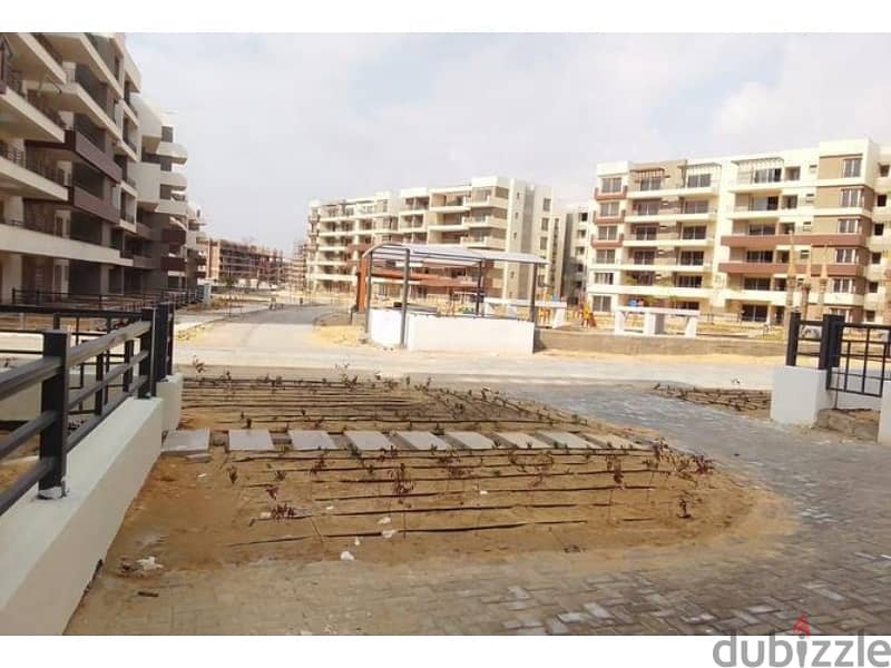شقة  128 م  كاملة  التشطيب  فيو  ليك  تسليم  بعد  3  سنوات في بالم هيلز القاهرة الجديدة 5