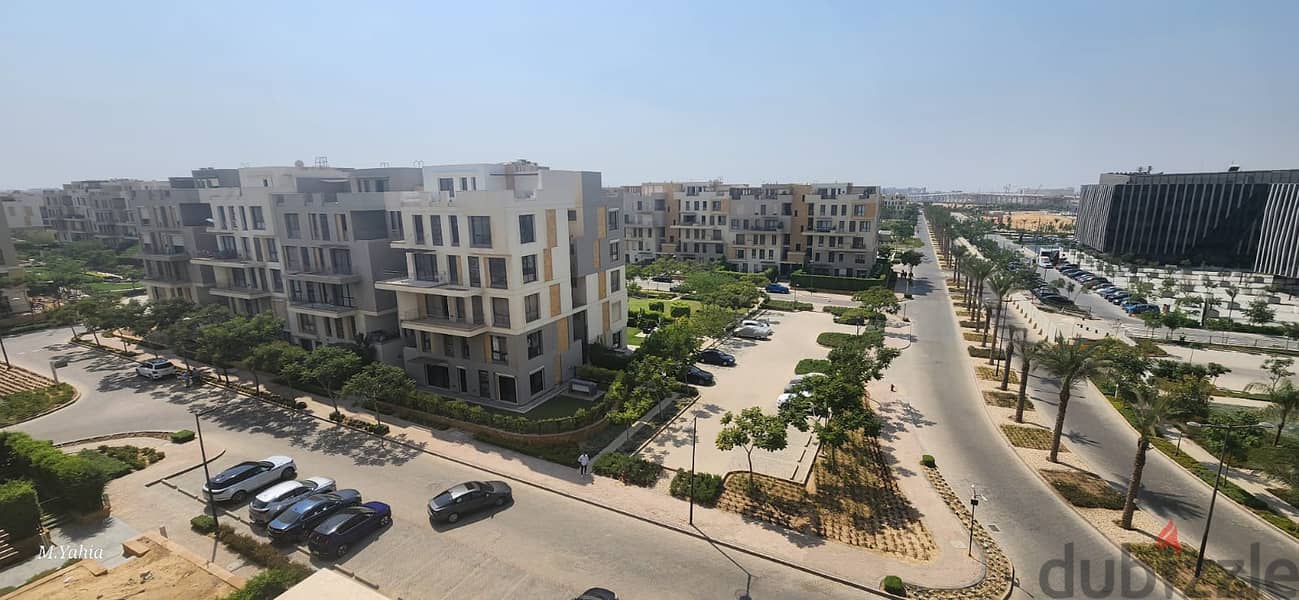 Roof Studio -Fully furnished- Frist Use -Eastown sodic- New Cairo 3