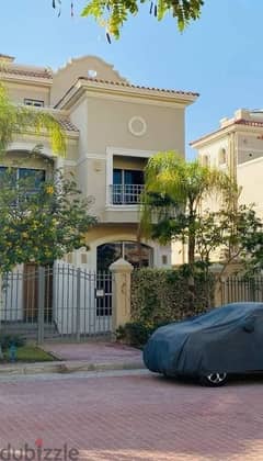 twin house 5 bed ready to move patio 5 shorouk