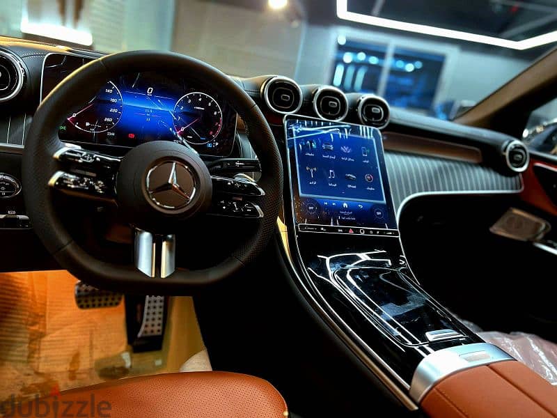 Mercedes GLC300 Coupe AMG 2024
من المستورد مباشر باقل سعر في السوق 14