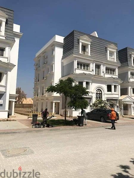 I-Villa Roof Corner 4rooms for sale in New Cairo, aliva Mountain View Compound, Mostakbal City, installments over 9 years, direct view on  lagoons 19