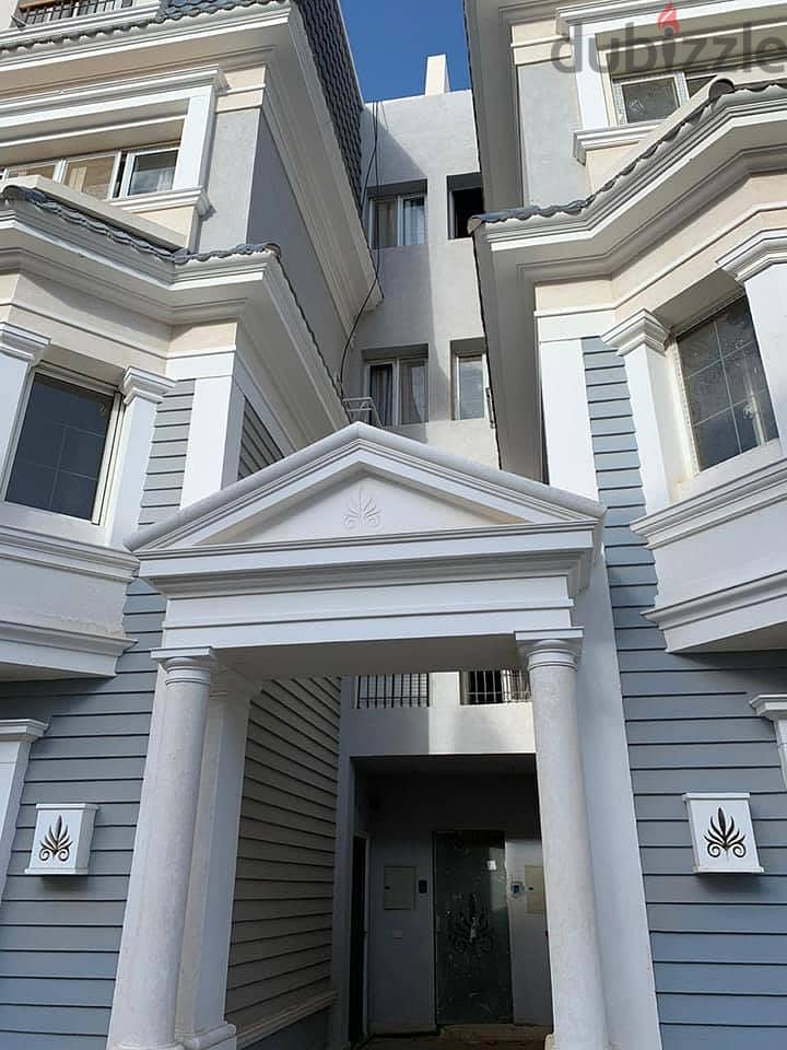 I-Villa Roof Corner 4rooms for sale in New Cairo, aliva Mountain View Compound, Mostakbal City, installments over 9 years, direct view on  lagoons 25