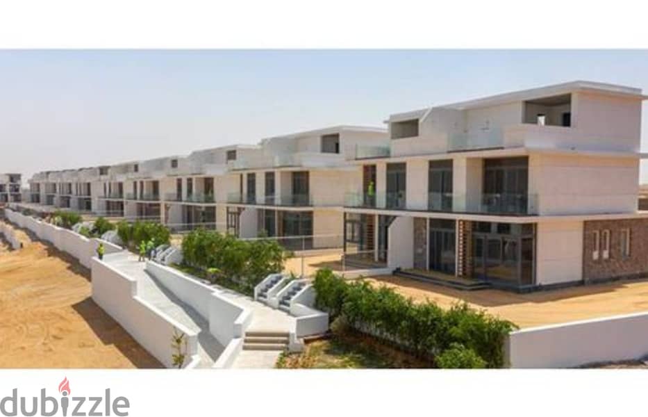 Townhouse for sale in Il Bosco City Compound, best location in Mostakbal City, near Madinaty on the Suez Road 2