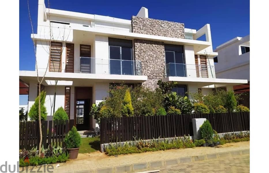 Townhouse for sale in Il Bosco City Compound, best location in Mostakbal City, near Madinaty on the Suez Road 4