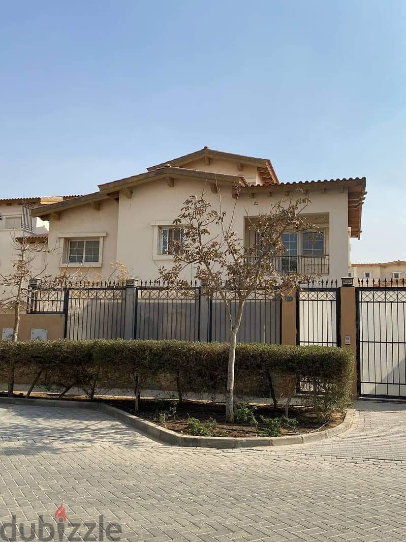 stand alone villa (palace) for sale in hyde park new cairo 9