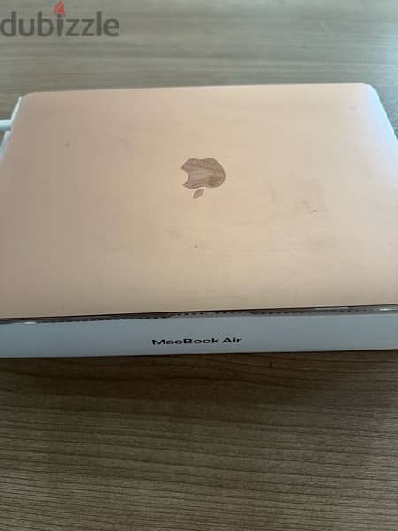 Macbook Air / slightly used 3