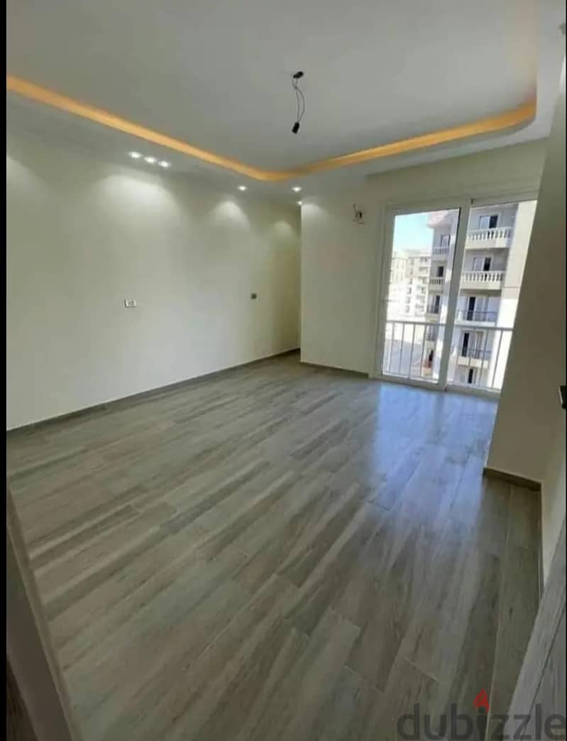 For sale, an apartment ready to live in the New Capital, Al Maqsad Compound At a good price and the longest repayment period 2