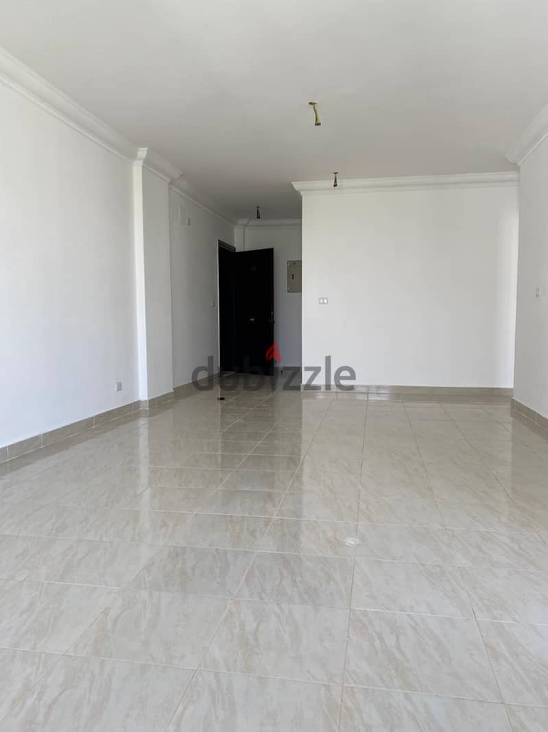 Apartment for sale, 140 square meters, Nile view, third floor, installment payment. 3
