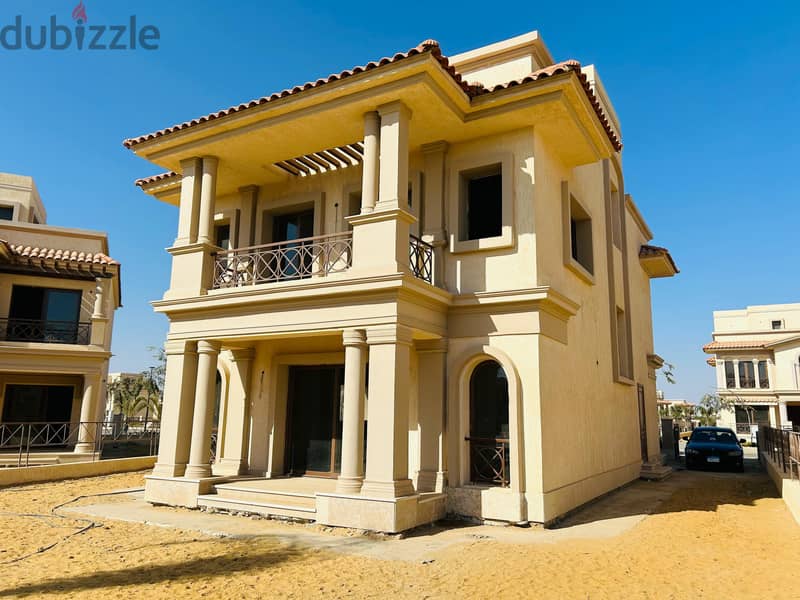 Villa for sale in Madinaty with installment plan, immediate delivery, and the largest land area 6