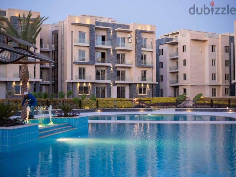 Penthouse with roof area and private pool with Ready to move in the heart of New Cairo with a 10% down payment in Galleria 8