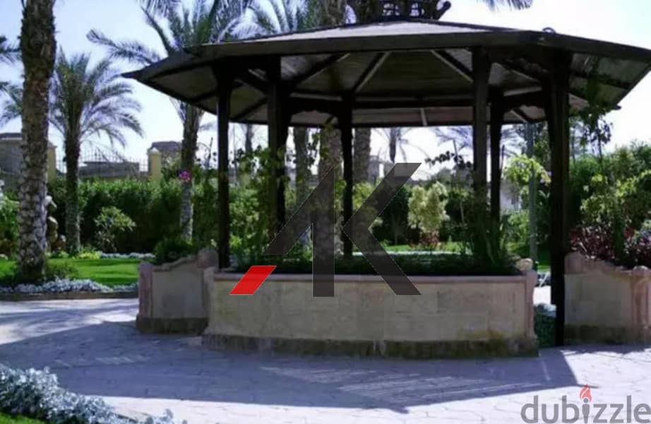 Prime Location Stand Alone L 620m.  For Sale-Golden Heights - New Cairo 5