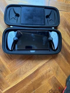 play station portal with spigen case , and 2 sceeen protector 0