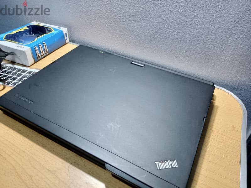 Lenovo Thinkpad core i7 تاتش سكرين بالقلم بتاعه 3