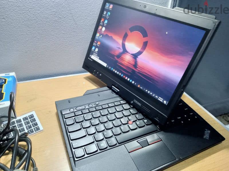 Lenovo Thinkpad core i7 تاتش سكرين بالقلم بتاعه 5