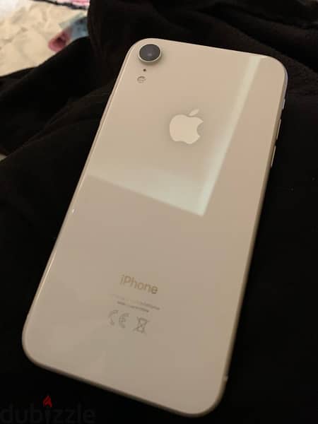 iPhone XR 128 GB White 1
